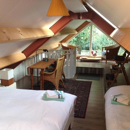 B&B Vroomm 헬보트 외부 사진